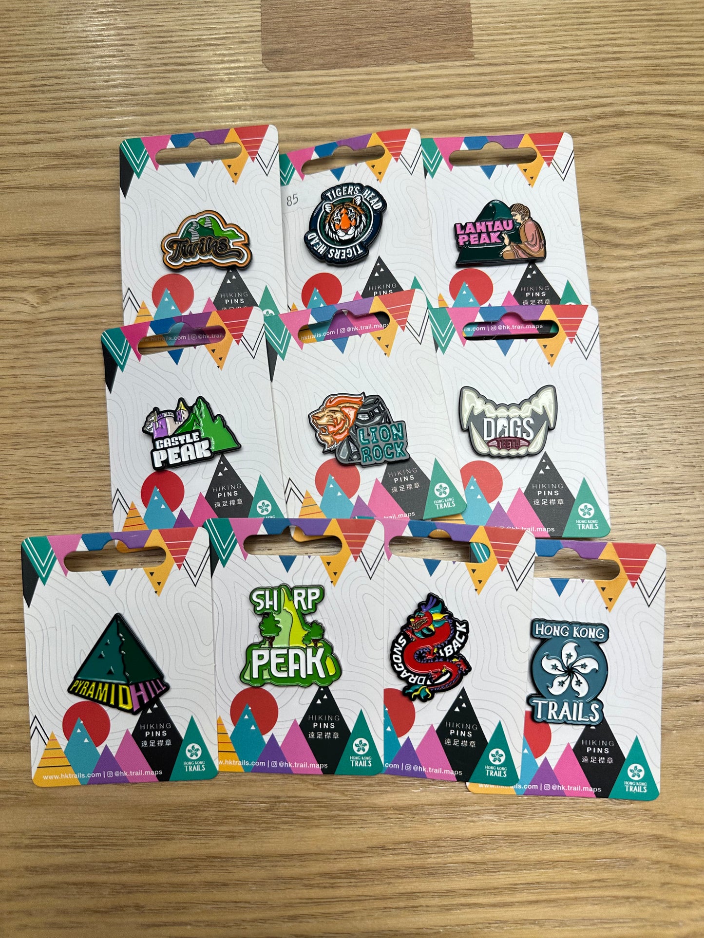 HK Trails Hiking Pins 遠足襟章